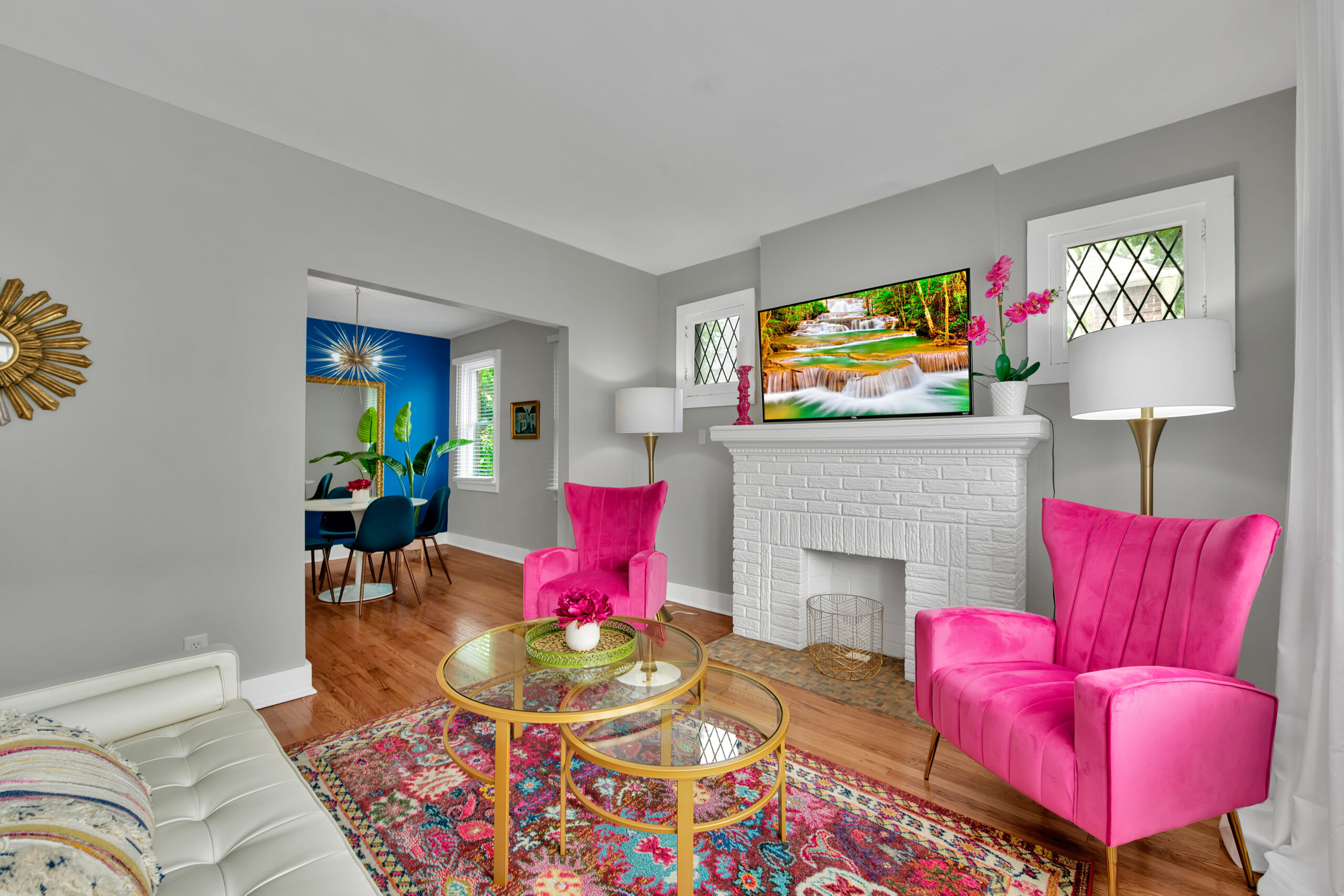 Stunning Apartment near Palmer Park / Free Parking