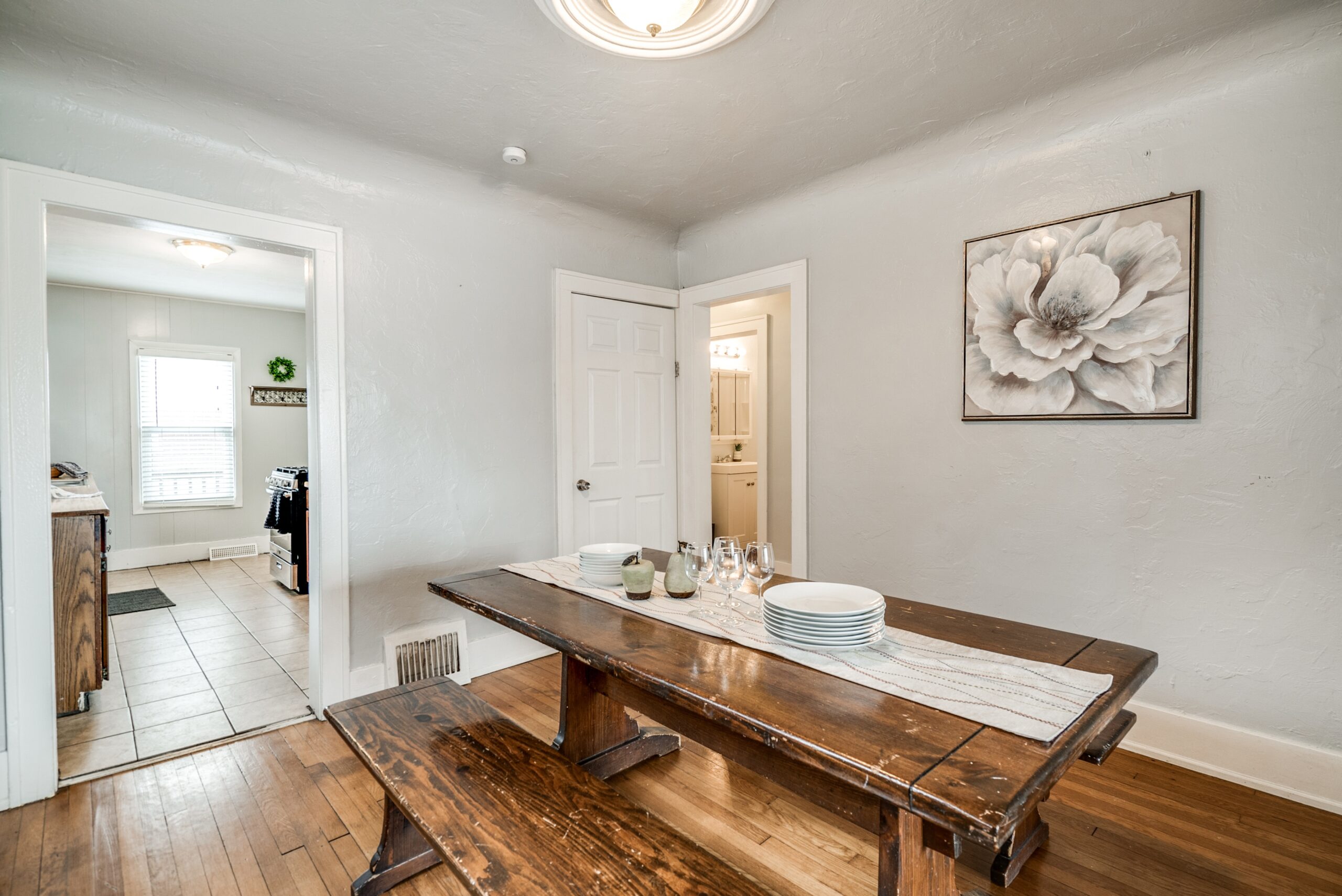 Interiors 11 op
