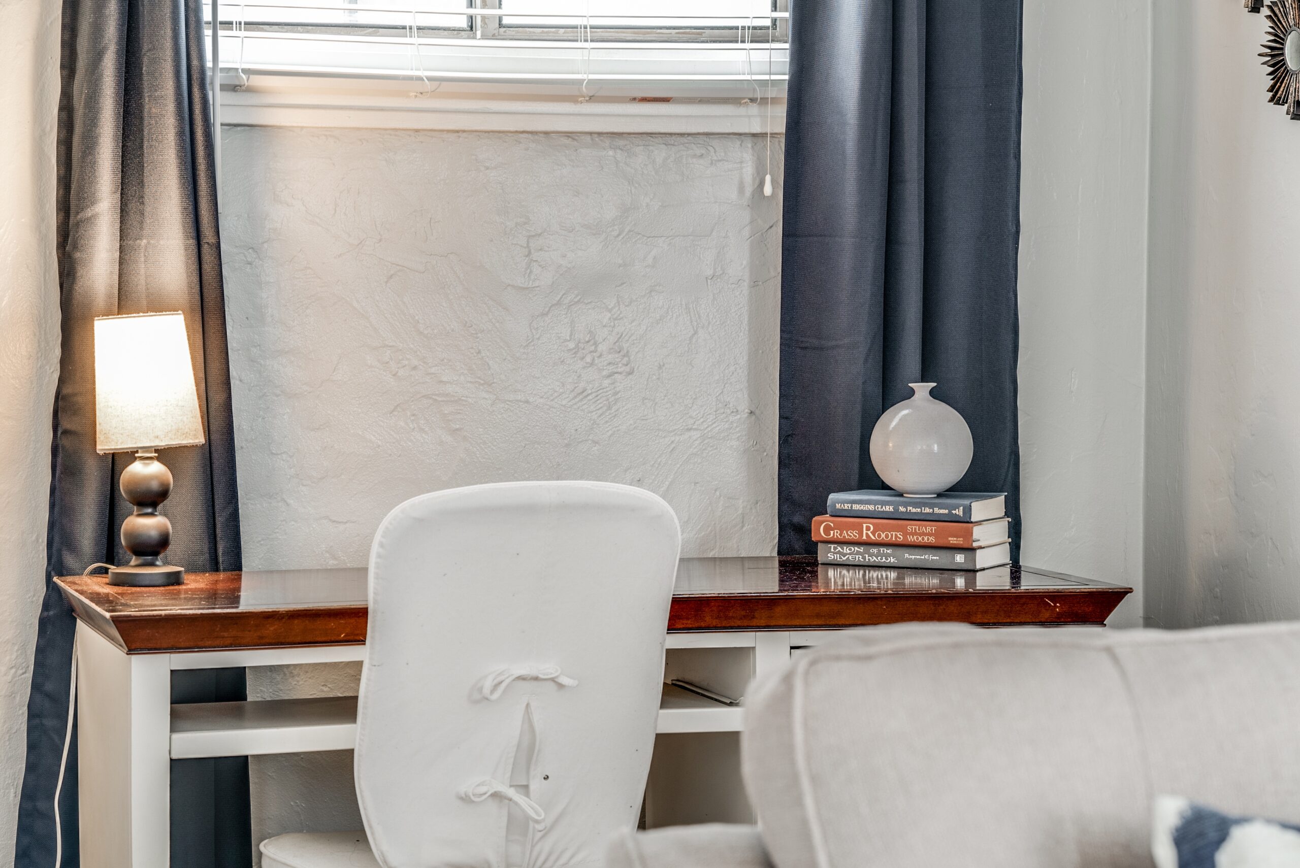 Interiors 29 op