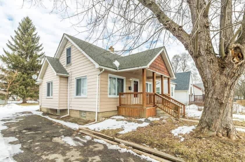Mansfield – Pontiac Family-Friendly 3BR – photo 15