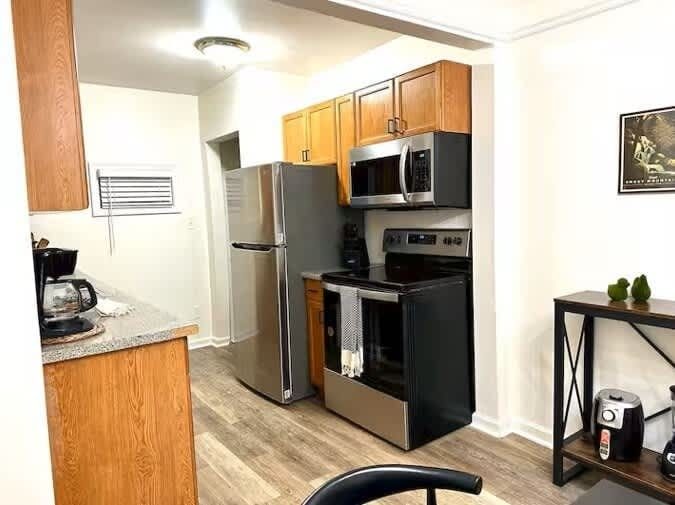 Mansfield – Pontiac Family-Friendly 3BR – photo 7