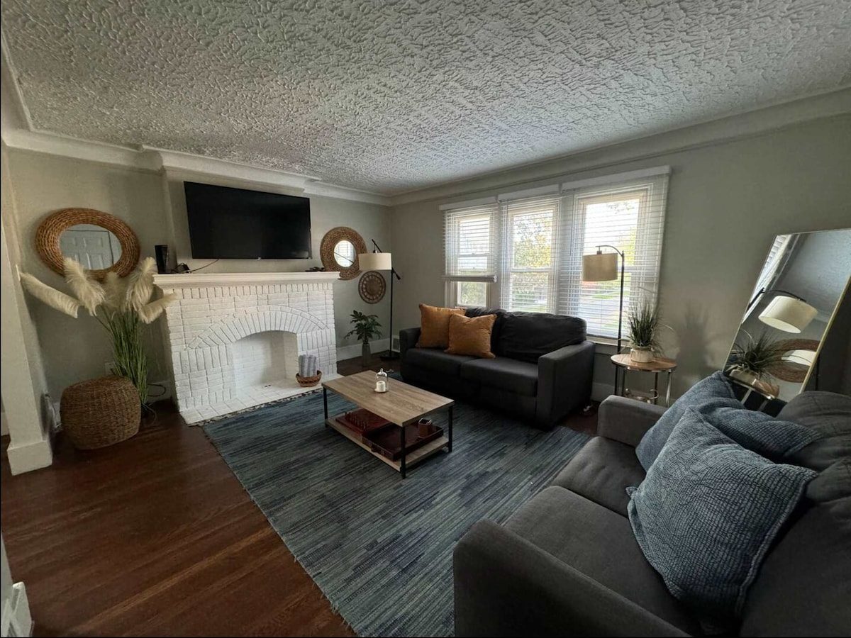 17215 Warrington (Upper) – photo 1